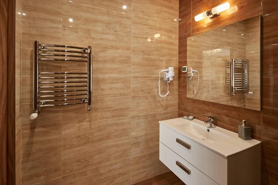 Hotel Melodia *** Бук Екстер'єр фото